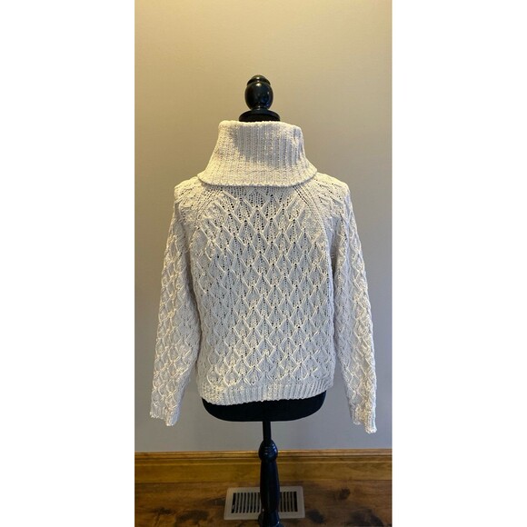 Moon & Madison Sweater Size XS Beige Cream Color Turtleneck Unique Cable Knit - Picture 6 of 10
